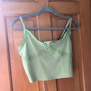 NWT Cropped lace trim cami